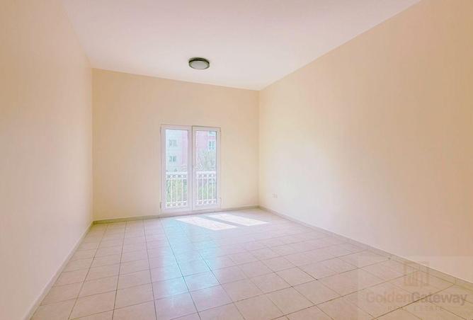 81949110 - Property Main Image