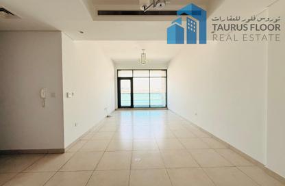 Apartment - 2 Bedrooms - 3 Bathrooms for rent in Airport View Building - Al Garhoud - Dubai