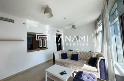 Apartment - 1 Bedroom - 2 Bathrooms for rent in Fairfield Tower - Park Island - Dubai Marina - Dubai