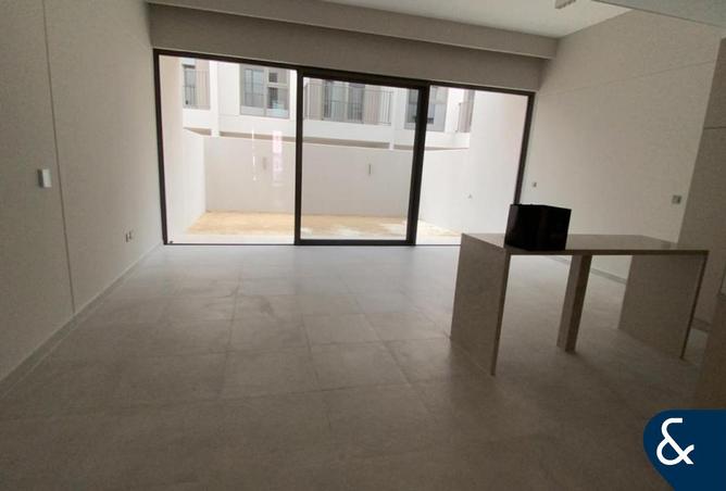 73842904 - Property Image 2