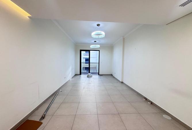 SPACIOUS APARTMENT 2 BEDROOM APARTMENT