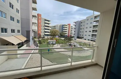 شقة - غرفة نوم - 2 حمامات للايجار في برج 39 - الريف داون تاون - الريف - أبوظبي