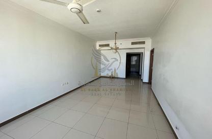 Apartment - 1 Bedroom - 2 Bathrooms for rent in Al Mahatta Building - Al Mahatta - Al Qasimia - Sharjah