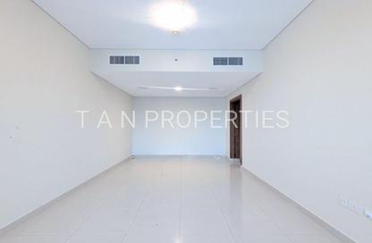 Apartment - 2 - 3 for rent in Golden Sands 14 - Al Mankhool - Bur Dubai - Dubai Apartment - 2 - 3 for rent in Golden Sands 14 - Al Mankhool - Bur Dubai - Dubai