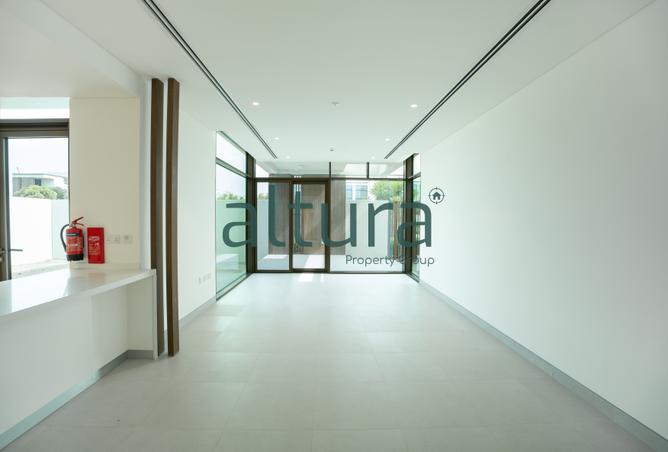 127023905 - Property Image 3