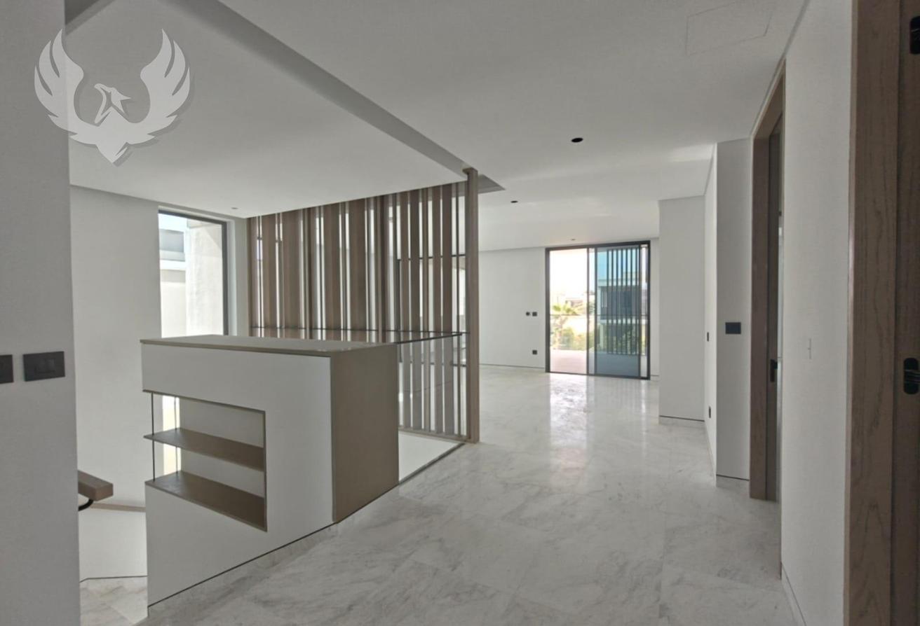 5 Bed Large | Corner Unit | Huge Plot photo 19