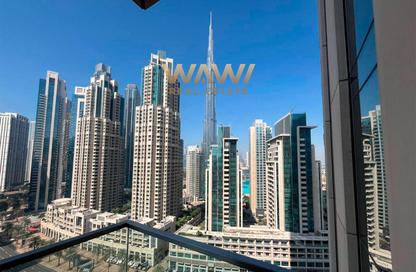 Apartment - 2 Bedrooms - 3 Bathrooms for rent in Vida Residence Downtown - Downtown Dubai - Dubai