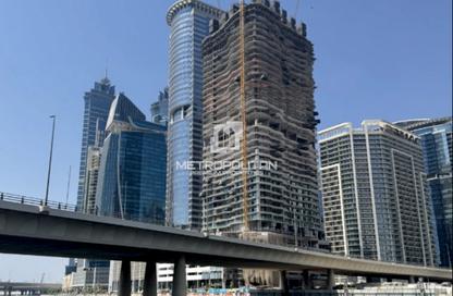 Apartment - Studio - 1 for sale in Chic Tower - Business Bay - Dubai