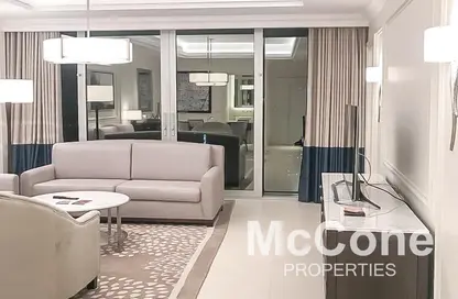 شقة - غرفة نوم - 2 حمامات للايجار في جادة كمبينسكي - وسط مدينة دبي - دبي