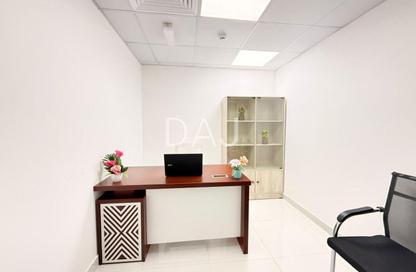 Office Space - Studio - 1 Bathroom for rent in Silver Home Building - Hor Al Anz - Deira - Dubai