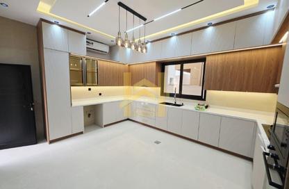 Villa - 4 - 6 for sale in Al Mowaihat 2 - Al Mowaihat - Ajman Villa - 4 - 6 for sale in Al Mowaihat 2 - Al Mowaihat - Ajman