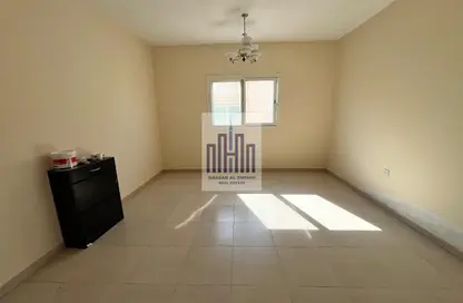 شقة - غرفة نوم - 1 حمام للايجار في طريق فاير ستاشن - مويلح - الشارقة