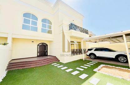 Villa - 4 Bedrooms - 4 Bathrooms for rent in Jumeirah 3 Villas - Jumeirah 3 - Jumeirah - Dubai