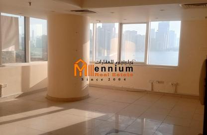 Office Space - 7+ Bedrooms - 6 Bathrooms for rent in Al Majaz Pearl - Al Majaz 2 - Al Majaz - Sharjah