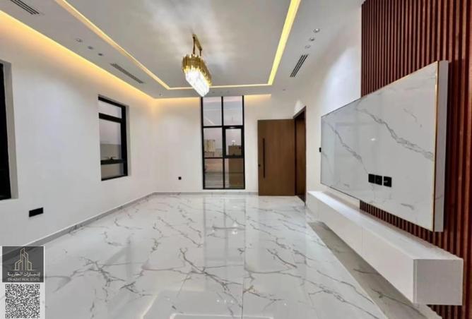 56551503 - Property Image 2