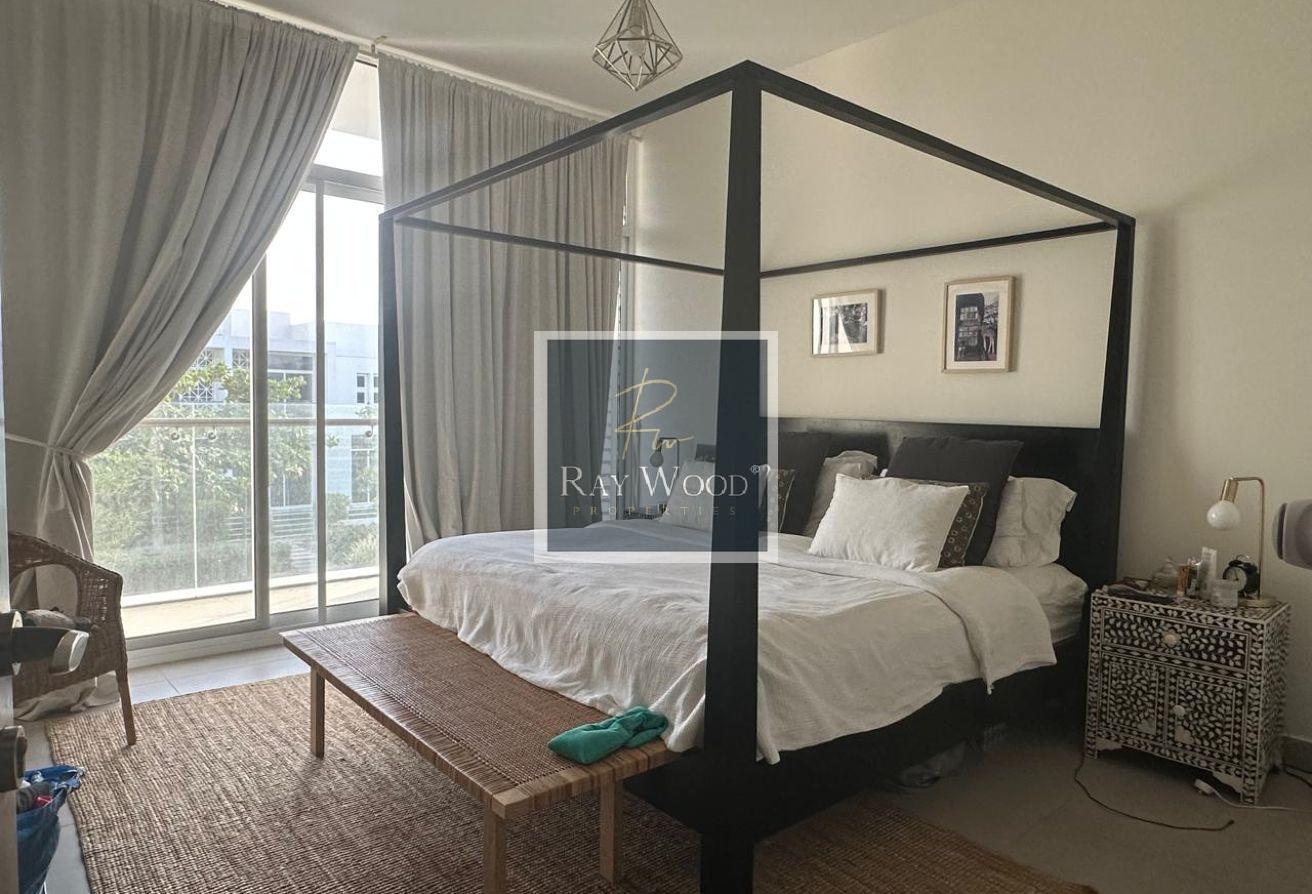Elegant 3 Bedrooms | Vacant | Tybe B Semi-detached photo 5
