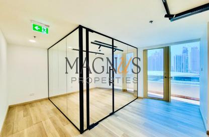 Office Space - Studio - 1 for rent in Fortune Executive - JLT Cluster T - Jumeirah Lake Towers - Dubai