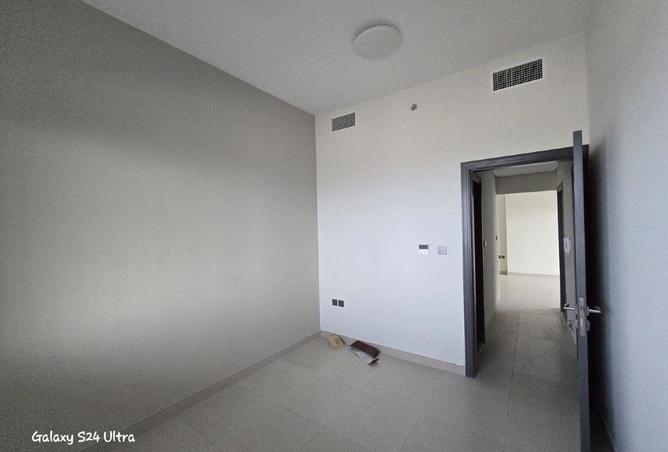98255037 - Property Image 3