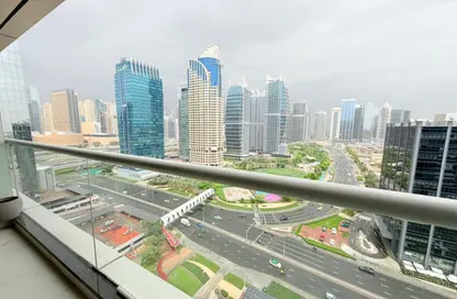 Apartment - Studio - 1 Bathroom for rent in Dubai Arch - JLT Cluster G - Jumeirah Lake Towers - Dubai