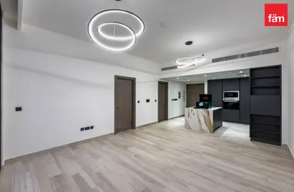 شقة - غرفة نوم - 2 حمامات للايجار في اكسفورد جاردنز - ارجان - دبي