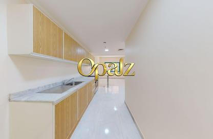 Apartment - 1 - 2 for rent in Golden Sands 12 - Al Mankhool - Bur Dubai - Dubai