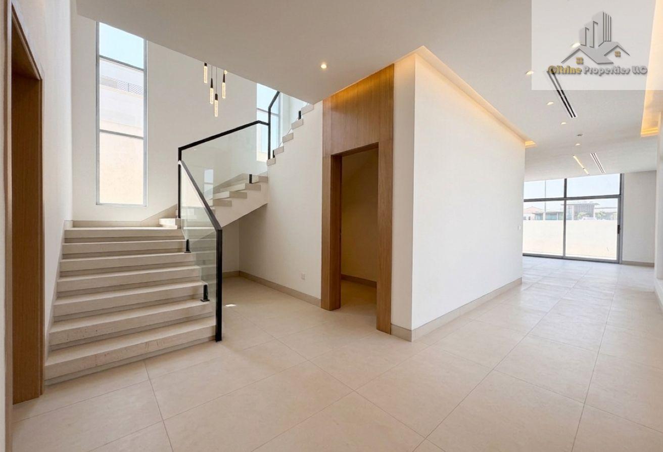 EXCLUSIVE Villa | High-End Quality | Brand New photo 8