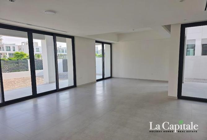 54939246 - صورة العقار 3