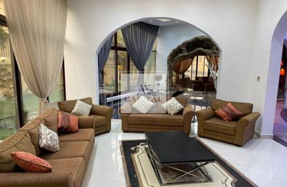 Villa - 7+ Bedrooms - 7 Bathrooms for rent in Sector E - Emirates Hills - Dubai