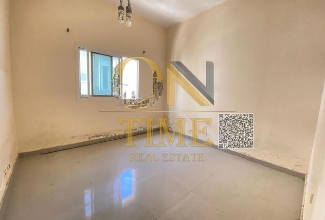 63665446 - Property Image 2