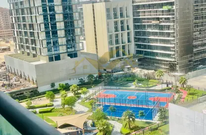 Apartment - 1 Bedroom - 2 Bathrooms for rent in Jumeirah Garden City - Al Satwa - Dubai