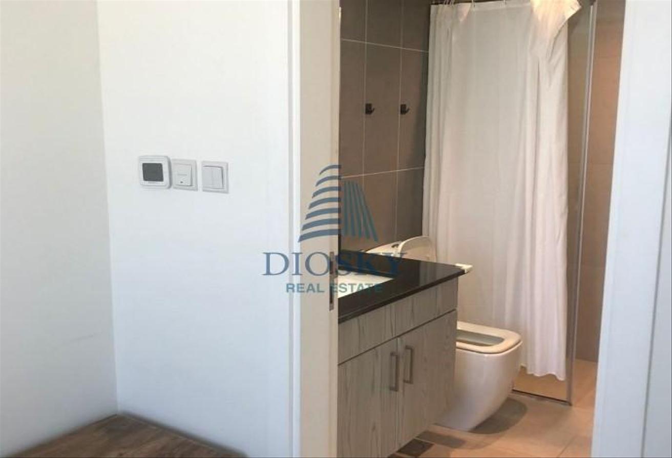 Fully Furnished | Spacious | Vacant photo 4