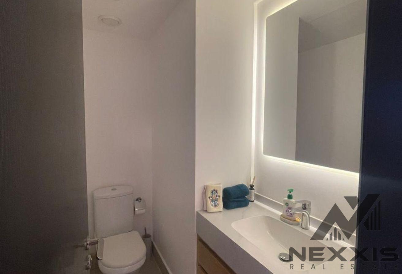 Fully Upgraded | Fully Furnished | Spacious Unit photo 11