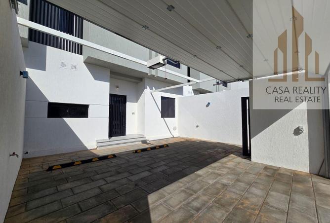 73863900 - Property Main Image