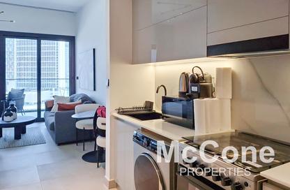 Apartment - Studio - 1 Bathroom for rent in Binghatti Canal - Business Bay - Dubai