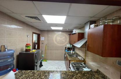 Apartment - 1 Bedroom - 2 Bathrooms for sale in Marina Pinnacle - Dubai Marina - Dubai Apartment - 1 Bedroom - 2 Bathrooms for sale in Marina Pinnacle - Dubai Marina - Dubai