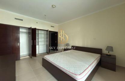 Apartment - 1 Bedroom - 2 Bathrooms for rent in Burj Views podium - Burj Views - Downtown Dubai - Dubai