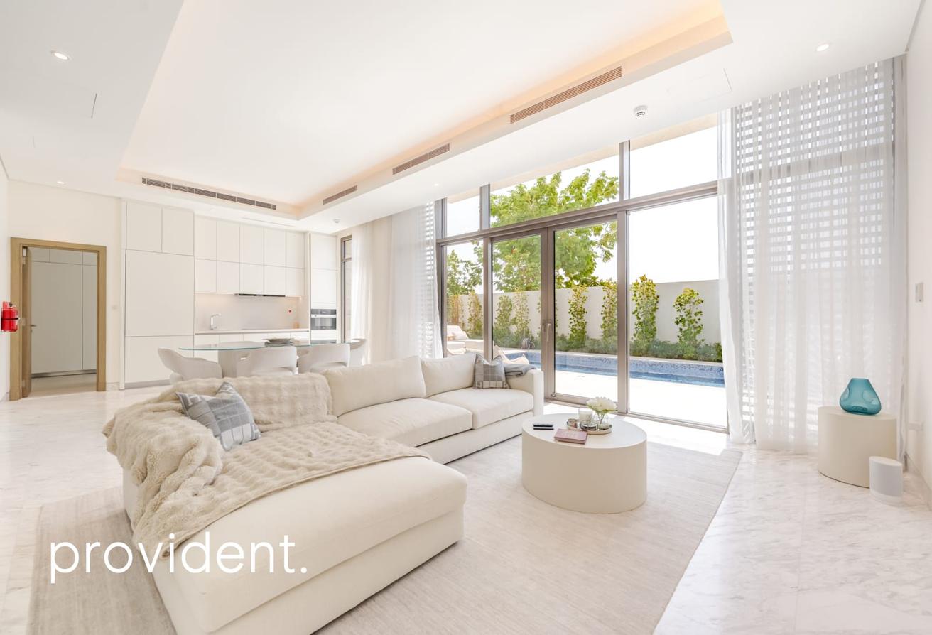 Away from Cables | Landscaped | Ready to Move In photo 2