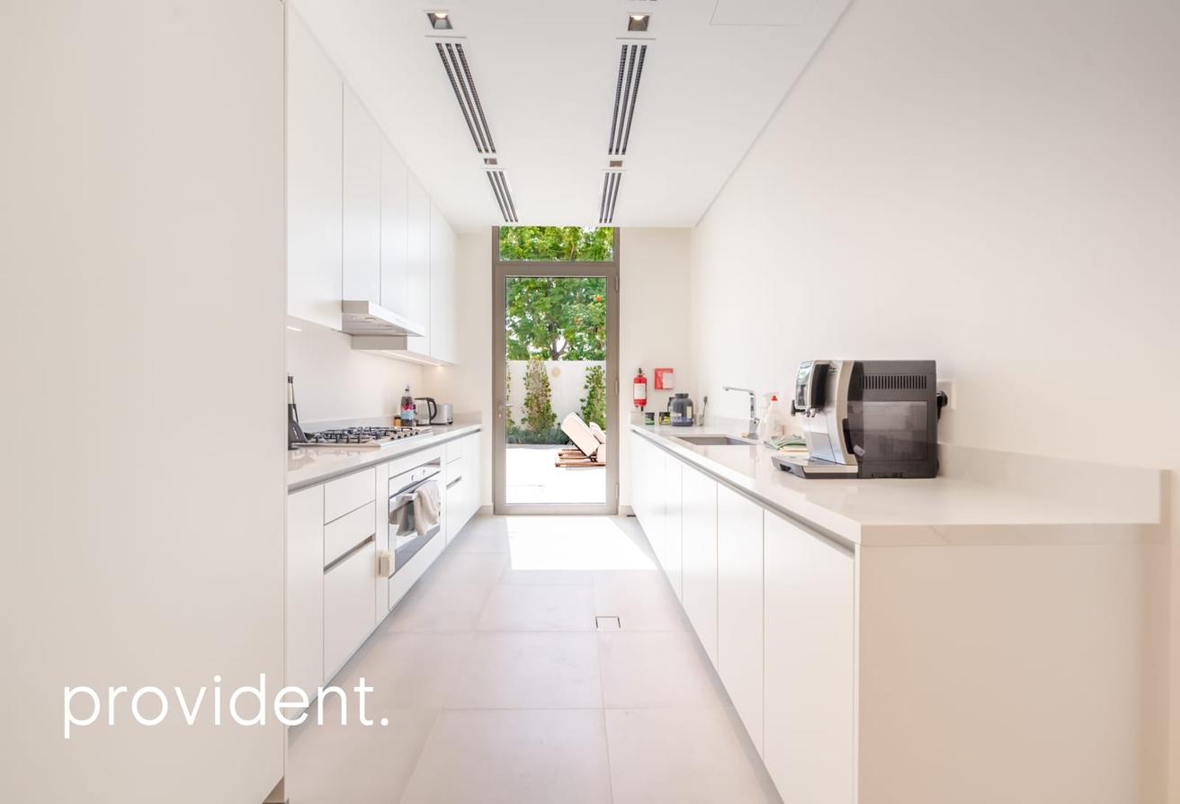 Away from Cables | Landscaped | Ready to Move In photo 7