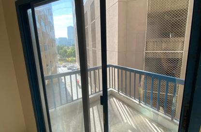 Apartment - 2 - 3 for sale in Al Majaz 2 - Al Majaz - Sharjah Apartment - 2 - 3 for sale in Al Majaz 2 - Al Majaz - Sharjah