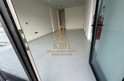 Shop - Studio - 1 Bathroom for rent in AlFalah - Muwaileh Commercial - Sharjah
