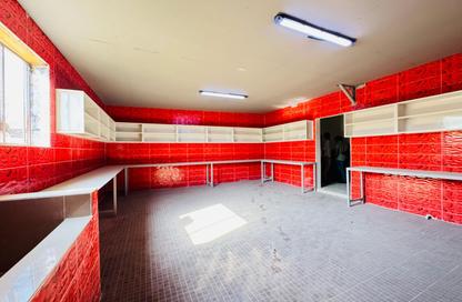 Labor Camp - Studio - 7+ Bathrooms for rent in M-15 - Mussafah Industrial Area - Mussafah - Abu Dhabi