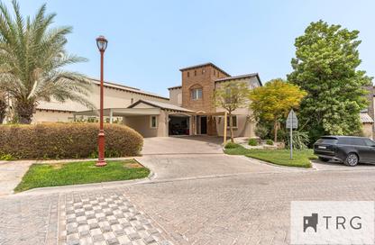 Villa - 5 Bedrooms - 6 Bathrooms for sale in Sienna Lakes - Jumeirah Golf Estates - Dubai