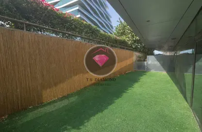 شقة - غرفة نوم - 2 حمامات للايجار في Aالنسيم رزدنسز - البندر - شاطئ الراحة - أبوظبي