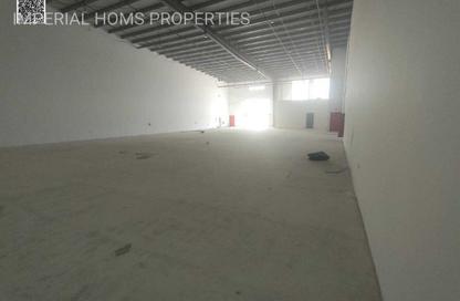 Warehouse - Studio for rent in Umm Al Thuoob - Umm Al Quwain