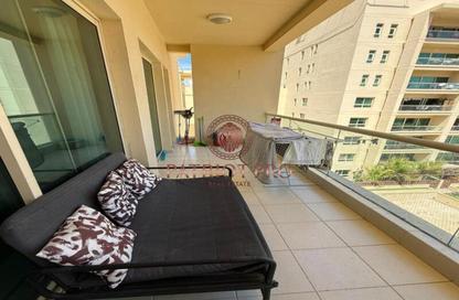 Apartment - 2 Bedrooms - 3 Bathrooms for sale in Al Thayyal 3 - Al Thayyal - Greens - Dubai