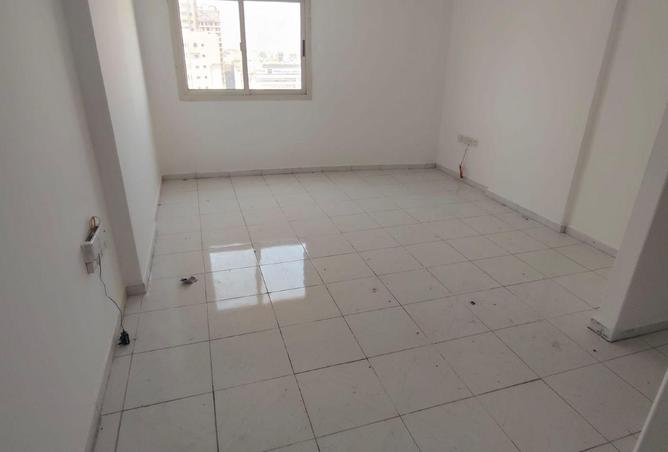 106843452 - Property Image 2