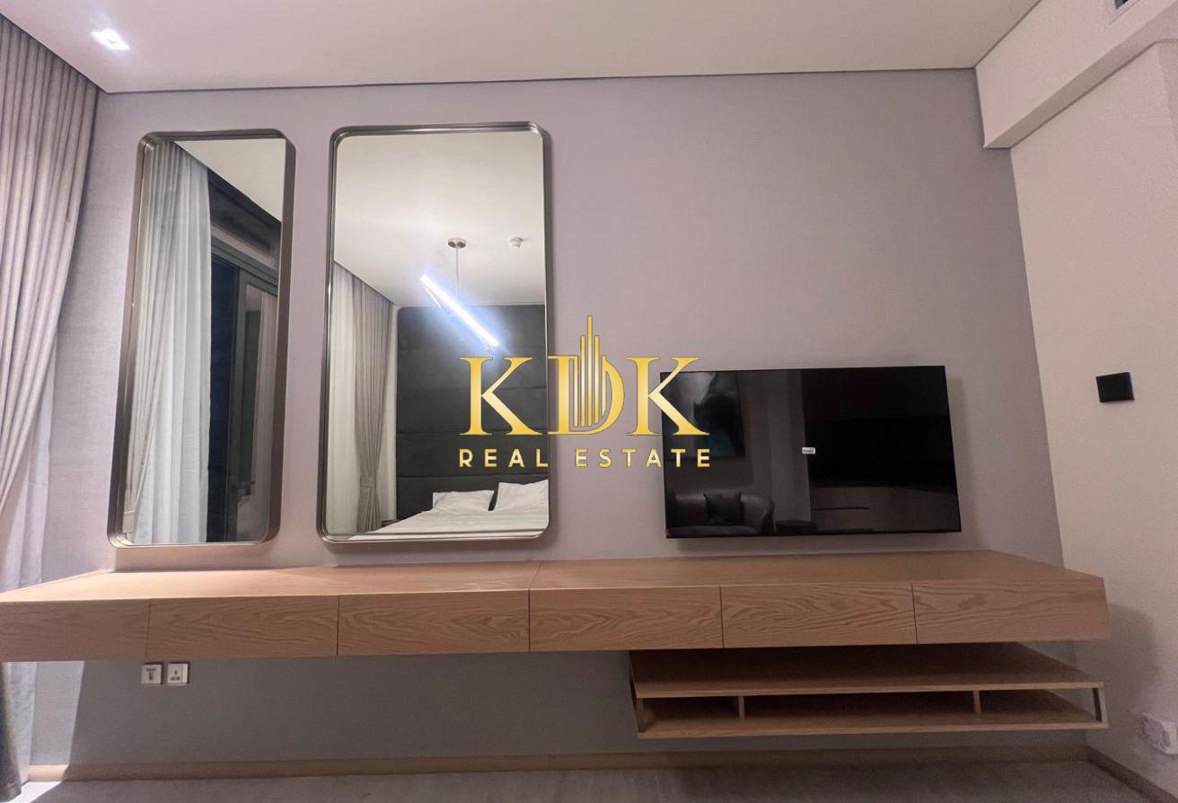 Furnished Studio | The Autograph | Balcony photo 5