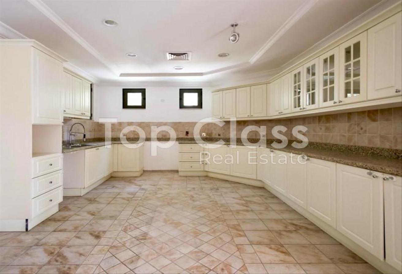 5BR Villa | Palm Jumeirah | Beach Access photo 3