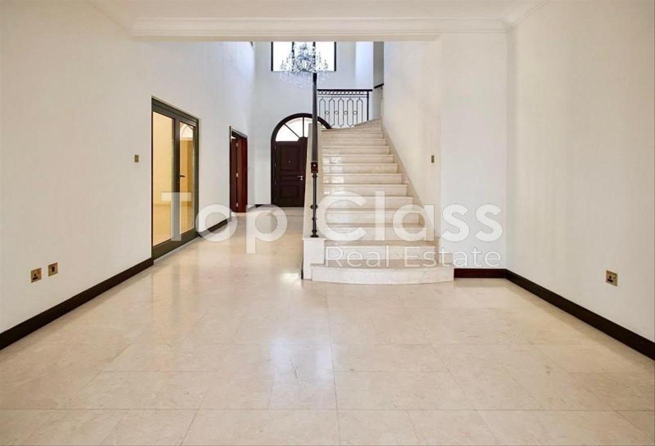 5BR Villa | Palm Jumeirah | Beach Access photo 5