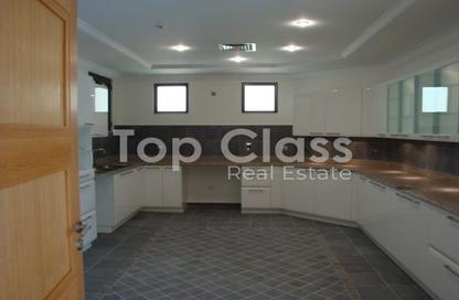 Villa - 5 Bedrooms - 6 Bathrooms for rent in Garden Homes Frond B - Garden Homes - Palm Jumeirah - Dubai Villa - 5 Bedrooms - 6 Bathrooms for rent in Garden Homes Frond B - Garden Homes - Palm Jumeirah - Dubai
